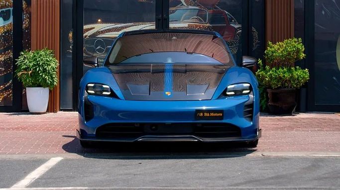 Новый Porsche Taycan GTS I, 2022 в Дубае от 8 Ba Motors Синий цвет. Американская | AUTO.AE