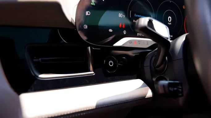 Новый Porsche Taycan GTS I, 2022 в Дубае от 8 Ba Motors Синий цвет. Американская | AUTO.AE