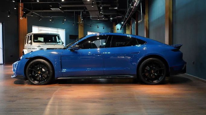 Used Porsche Taycan Turbo I, 2022 in UAE, Dubai by 8Ba Motors, Blue color. Other | AUTO.AE | Listing #279500