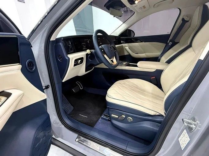 Подержанный Rabdan One I, 0.1 л, 2023 в Дубае от F1 Motors Серый цвет. GCC | AUTO.AE