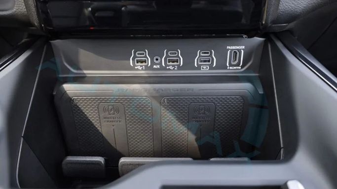 Новый RAM 1500 Crew Cab V Рестайлинг, 3.0 л, 2025 в Дубае от Auto Max Group Черный цвет. GCC | AUTO.AE