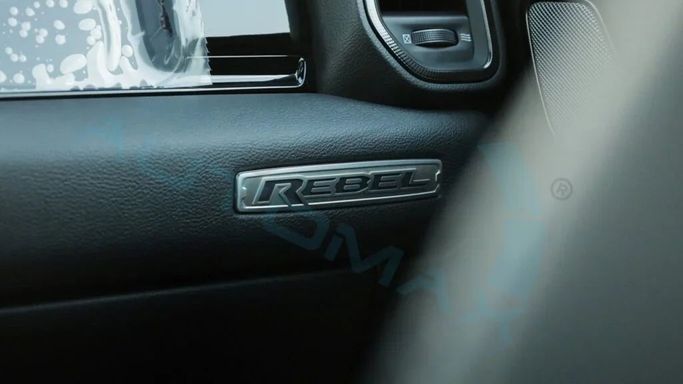 New RAM 1500 Crew Cab V Facelift, 3.0 l, 2025 in Dubai by Auto Max Group, White color. GCC Specs | AUTO.AE