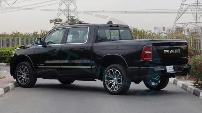New RAM 1500 Crew Cab V Facelift, 3.0 l, 2025 in Dubai by Auto Max Group, Black color. GCC Specs | AUTO.AE