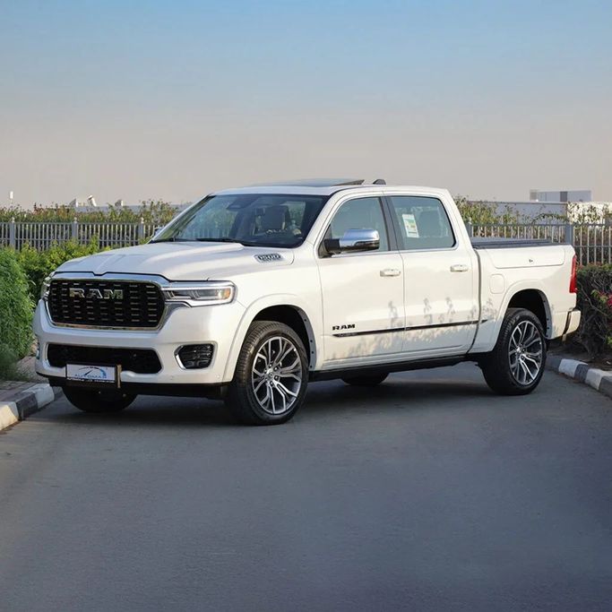 New RAM 1500 Crew Cab V Facelift, 3.0 l, 2025 in Dubai by Auto Max Group, White color. GCC Specs | AUTO.AE