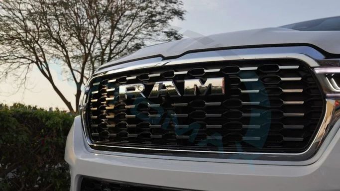 New RAM 1500 Crew Cab V Facelift, 3.0 l, 2025 in Dubai by Auto Max Group, White color. GCC Specs | AUTO.AE