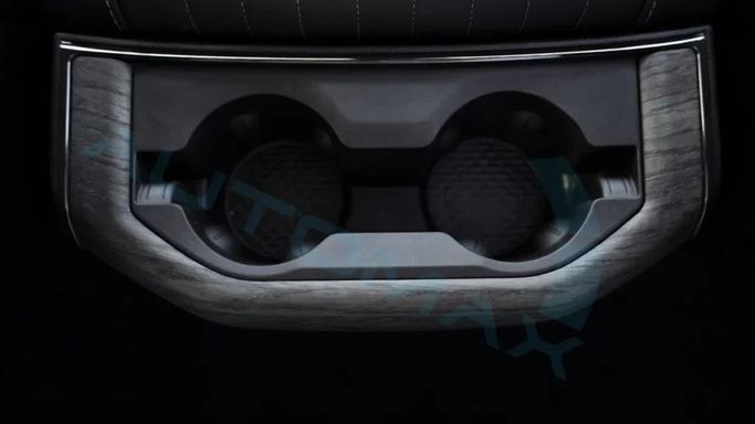 New RAM 1500 Crew Cab V Facelift, 3.0 l, 2025 in Dubai by Auto Max Group, Red color. GCC Specs | AUTO.AE