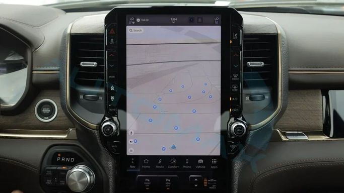 Новый RAM 1500 Crew Cab V Рестайлинг, 3.0 л, 2025 в Дубае от Auto Max Group Черный цвет. GCC | AUTO.AE