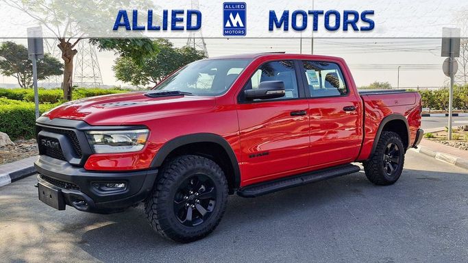 Новый RAM 1500 V Рестайлинг, 5.7 л, 2024 в Дубае от Allied Motors Красный цвет. GCC | AUTO.AE