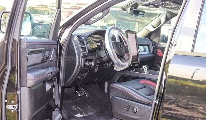 New RAM 1500 Crew Cab RHO V Facelift, 3.0 l, 2025 in Dubai by Segrex Auto, Black color. GCC Specs | AUTO.AE