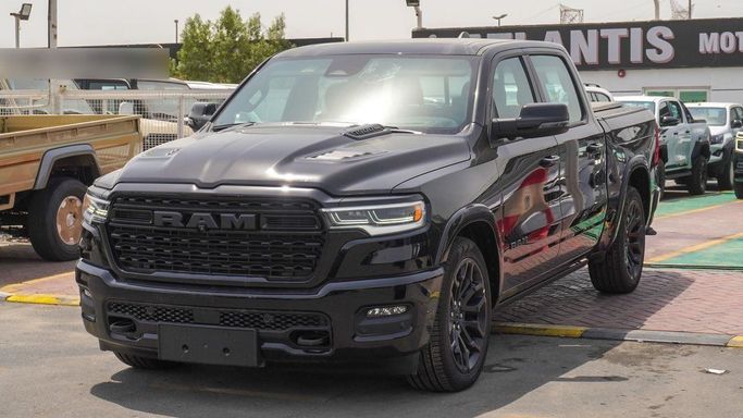 جديدة RAM 1500 فيس ليفت V, 3.0 l, 2025 في في دبي من Atlantis Motors FZE، اللون أسود. مواصفات الخليج | AUTO.AE | إعلان #266529