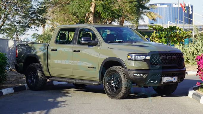 New RAM 1500 Crew Cab V Facelift, 3.0 l, 2026 in Dubai by Automax®, Green color.  | AUTO.AE | Listing #269903