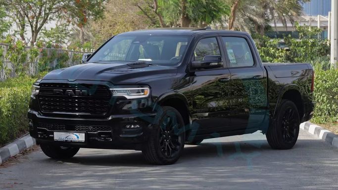 Новый RAM 1500 Crew Cab V (DT) Рестайлинг, 3.0 л, 2026 в Дубае от Automax® Черный цвет.  | AUTO.AE | Объявление #269936