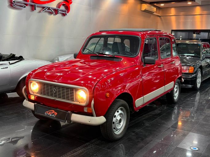 مستعملة Renault 4 I, 1.1 l, 1978 في في الإمارات, دبي من STAR COLLECTION LLC، اللون أحمر. المواصفات اليابانية | AUTO.AE | إعلان #275778