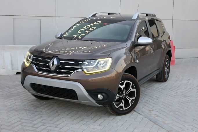 Подержанный Renault Duster II, 2.0 л, 2020 в Дубае от AL MARWA CARS Коричневый цвет. GCC | AUTO.AE | Объявление #265985