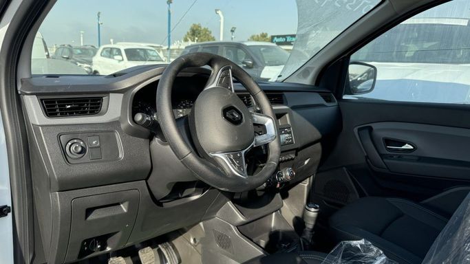 New Renault Express II, 1.6 l, 2024 in Dubai by TRADEX FRANCE MOTORS, White color. Other | AUTO.AE