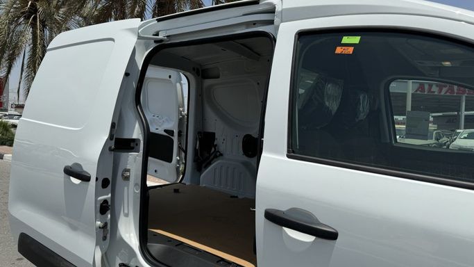 New Renault Express II, 1.6 l, 2024 in Dubai by TRADEX FRANCE MOTORS, White color. Other | AUTO.AE