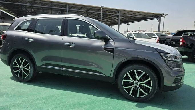 Новый Renault Koleos II Рестайлинг, 2.5 л, 2025 в Дубае от Mohamed Hakim Motors Серый цвет. GCC | AUTO.AE