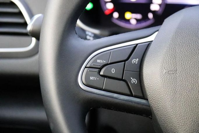 Новый Renault Megane IV Рестайлинг, 1.3 л, 2024 в Дубае от Mohamed Hakim Motors Серый цвет. Other | AUTO.AE