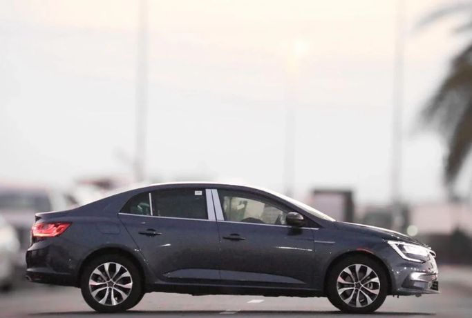 Новый Renault Megane IV Рестайлинг, 1.3 л, 2024 в Дубае от Mohamed Hakim Motors Серый цвет. Other | AUTO.AE