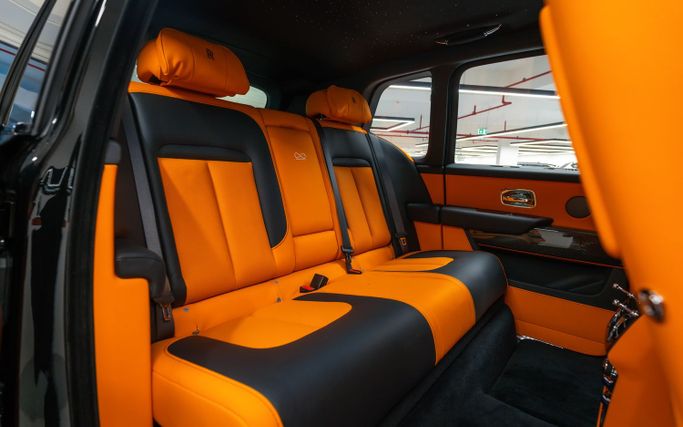 Rolls-Royce Cullinan I, 2022 business suv 5 dr. for rent in Dubai by POF RENTAL, black color | AUTO.AE