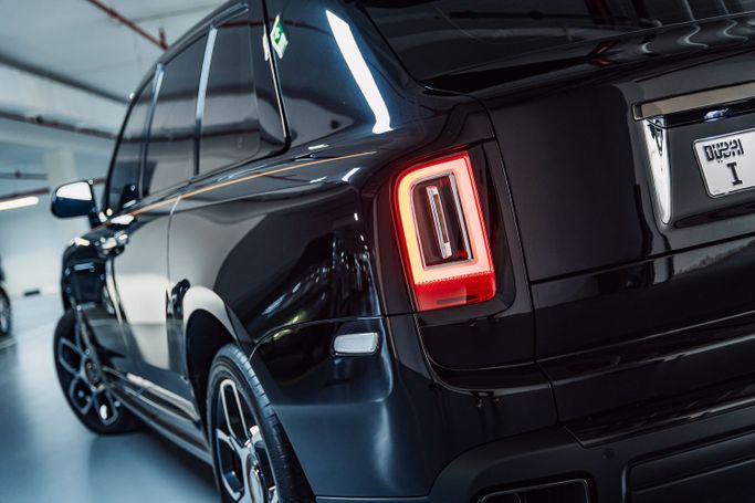 Rolls-Royce Cullinan I, 2023 business suv 5 dr. for rent in Dubai by POF RENTAL, black color | AUTO.AE