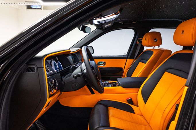 Rolls-Royce Cullinan I, 2022 business suv 5 dr. for rent in Dubai by POF RENTAL, black color | AUTO.AE