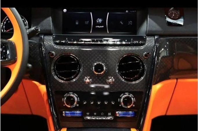 New Rolls-Royce Cullinan I Facelift, 6.7 l, 2024 in Dubai by Mohamed Hakim Motors, Navy Blue color. Other | AUTO.AE