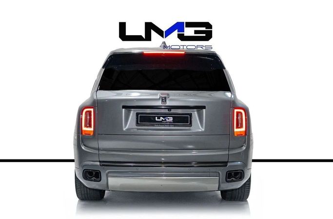 Used Rolls-Royce Cullinan Black Badge I, 6.7 l, 2020 in Dubai by LMG Motors, Grey color. European Specs | AUTO.AE