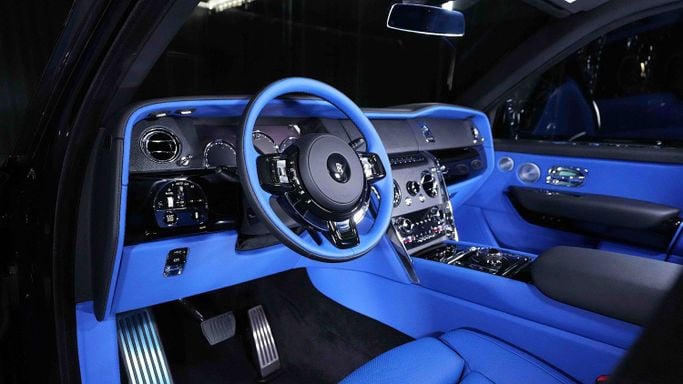 New Rolls-Royce Cullinan I, 6.7 l, 2024 in Dubai by Dourado Luxury Car, Black color. European Specs | AUTO.AE