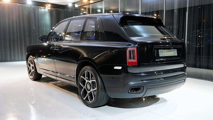 New Rolls-Royce Cullinan I, 6.7 l, 2024 in Dubai by Dourado Luxury Car, Black color. European Specs | AUTO.AE