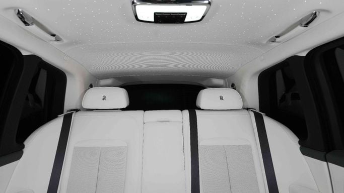 New Rolls-Royce Cullinan I Facelift, 6.7 l, 2025 in Dubai by Dourado Luxury Car, White color. European Specs | AUTO.AE