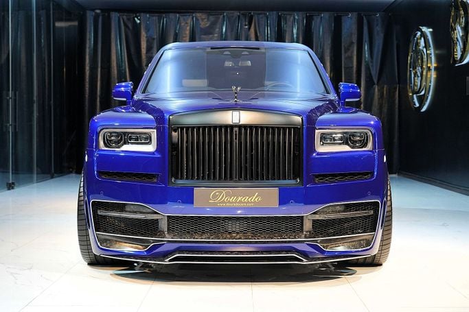 Used Rolls-Royce Cullinan I, 6.7 l, 2019 in Dubai by Dourado Luxury Car, Blue color. GCC Specs | AUTO.AE