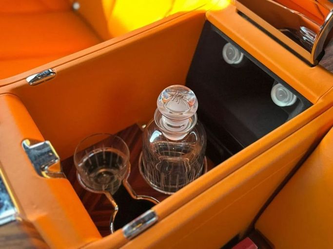 Подержанный Rolls-Royce Cullinan I, 6.7 л, 2019 в Дубае от Pegasus Automobile Серый цвет. GCC | AUTO.AE