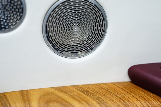 Подержанный Rolls-Royce Cullinan I, 6.7 л, 2019 в Дубае от Sanam Cars Серебристый цвет. GCC | AUTO.AE