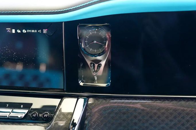 Новый Rolls-Royce Cullinan Black Badge I Рестайлинг, 6.7 л, 2025 в Дубае от Exotic Cars Белый цвет. Other | AUTO.AE