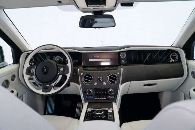 New Rolls-Royce Cullinan I Facelift, 6.7 l, 2025 in Dubai by Exotic Cars, White color. Other | AUTO.AE