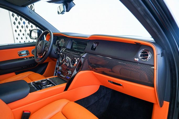 Used Rolls-Royce Cullinan Black Badge I, 6.7 l, 2022 in Dubai by Exotic Cars, Black color. Other | AUTO.AE