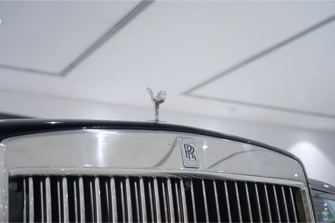 Used Rolls-Royce Cullinan Black Badge I, 6.7 l, 2022 in Dubai by Oscar Motors, Black color. GCC Specs | AUTO.AE