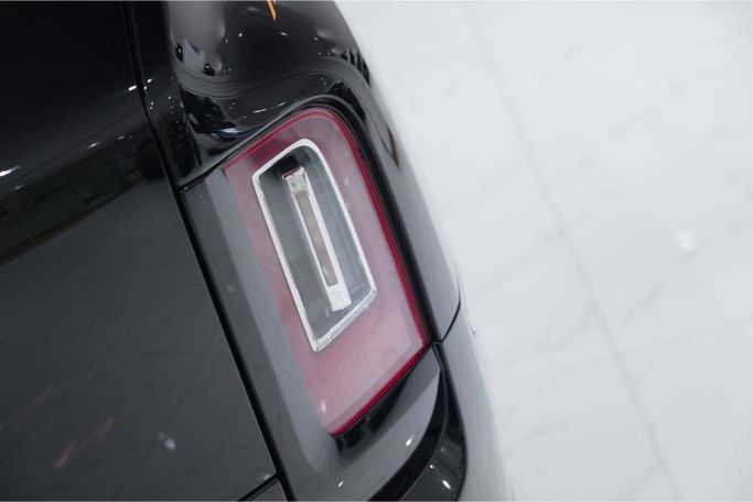 Used Rolls-Royce Cullinan Black Badge I, 6.7 l, 2022 in Dubai by Oscar Motors, Black color. GCC Specs | AUTO.AE