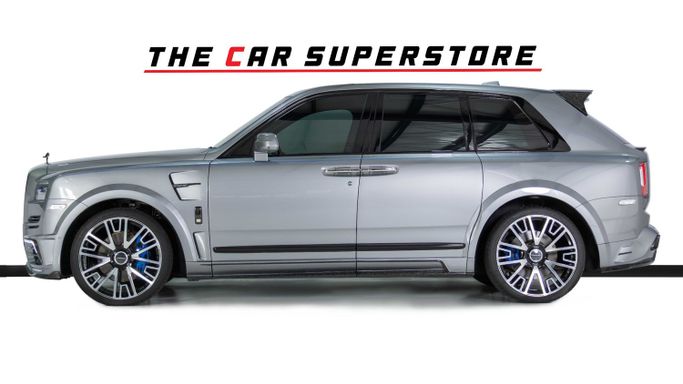 Подержанный Rolls-Royce Cullinan I, 6.7 л, 2020 в Дубае от The Car Superstore Серый цвет. GCC | AUTO.AE