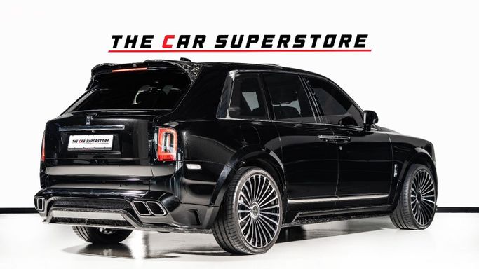 Подержанный Rolls-Royce Cullinan Mansory I, 6.8 л, 2020 в Дубае от The Car Superstore Черный цвет. Европейская | AUTO.AE