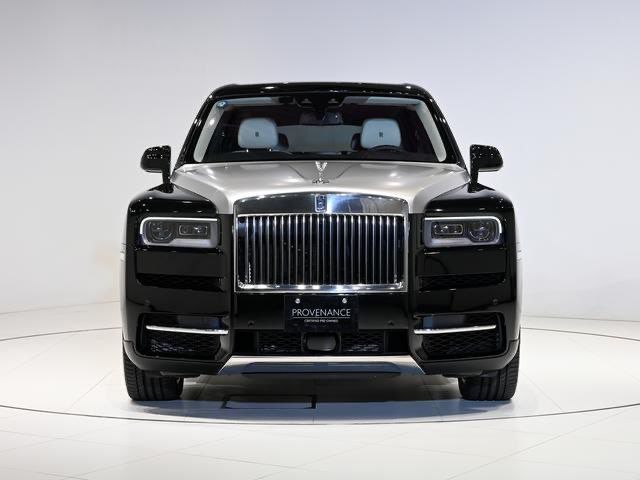 Used Rolls-Royce Cullinan I, 6.7 l, 2021 in Dubai, Black color. Japanese Specs | AUTO.AE
