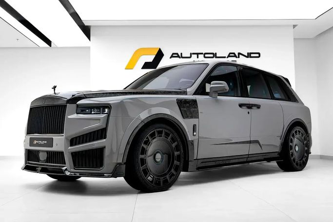Новый Rolls-Royce Cullinan I Рестайлинг, 6.7 л, 2026 в Дубае от Auto Land Motor Серый цвет. Европейская | AUTO.AE