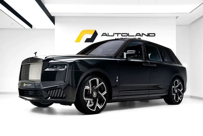 Новый Rolls-Royce Cullinan Black Badge I Рестайлинг, 6.7 л, 2026 в Дубае от Auto Land Motor Черный цвет. GCC | AUTO.AE