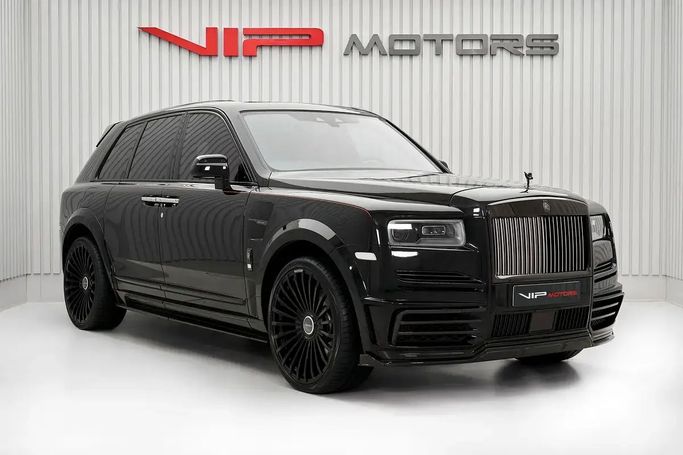 مستعملة Rolls-Royce Cullinan Mansory I, 6.8 l, 2021 في في دبي من VIP Motors، اللون أسود. مواصفات الخليج | AUTO.AE | إعلان #256330