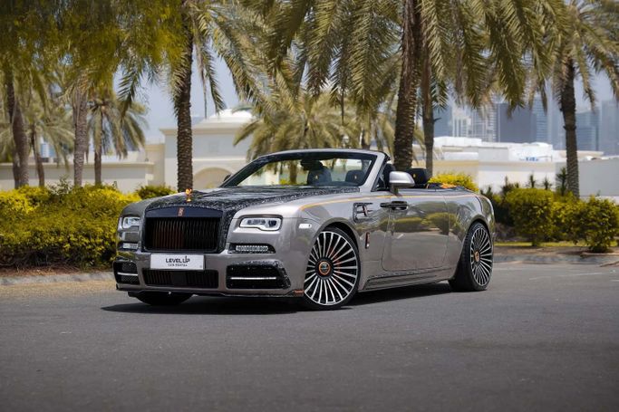 Rolls-Royce Dawn, 2023 кабриолет бизнес класса в Дубае от LeveL Up Car Rental  серебристый цвет | AUTO.AE | Объявление #1699