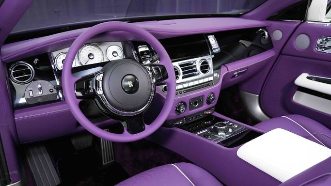 Used Rolls-Royce Dawn, 6.6 l, 2020 in Dubai by Dourado Luxury Car, White color. European Specs | AUTO.AE