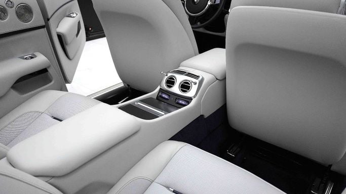 Used Rolls-Royce Dawn, 6.6 l, 2022 in Dubai by Dourado Luxury Car, Blue color. European Specs | AUTO.AE