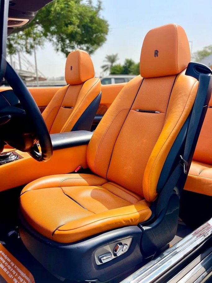 Used Rolls-Royce Dawn, 6.6 l, 2016 in Dubai by 66 Motors, Blue color. GCC Specs | AUTO.AE