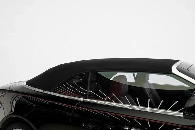 Подержанный Rolls-Royce Dawn, 6.6 л, 2018 в Дубае от Exotic Cars Черный цвет. Other | AUTO.AE